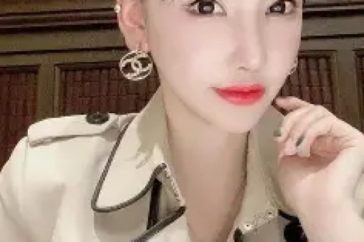 网红司晓迪凌晨发文自爆与多位男明星有染身材确实太好了！